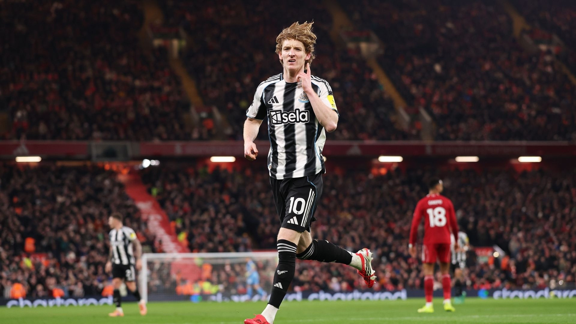 resources_premierleague_pulselive_com 2259283587 (2).jpg