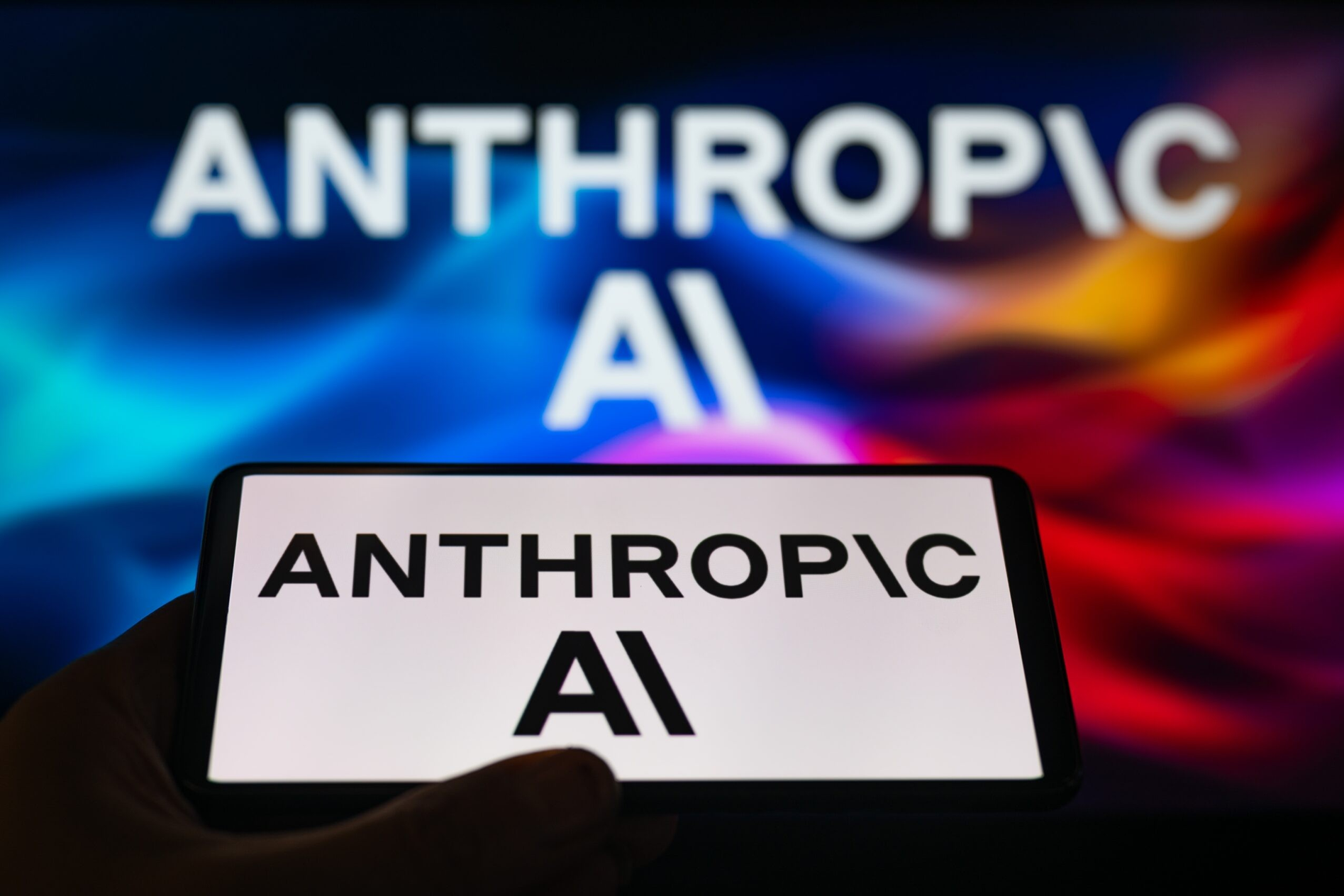 Sếp Anthropic: Đã hai tháng qua tôi không viết dòng code nào
