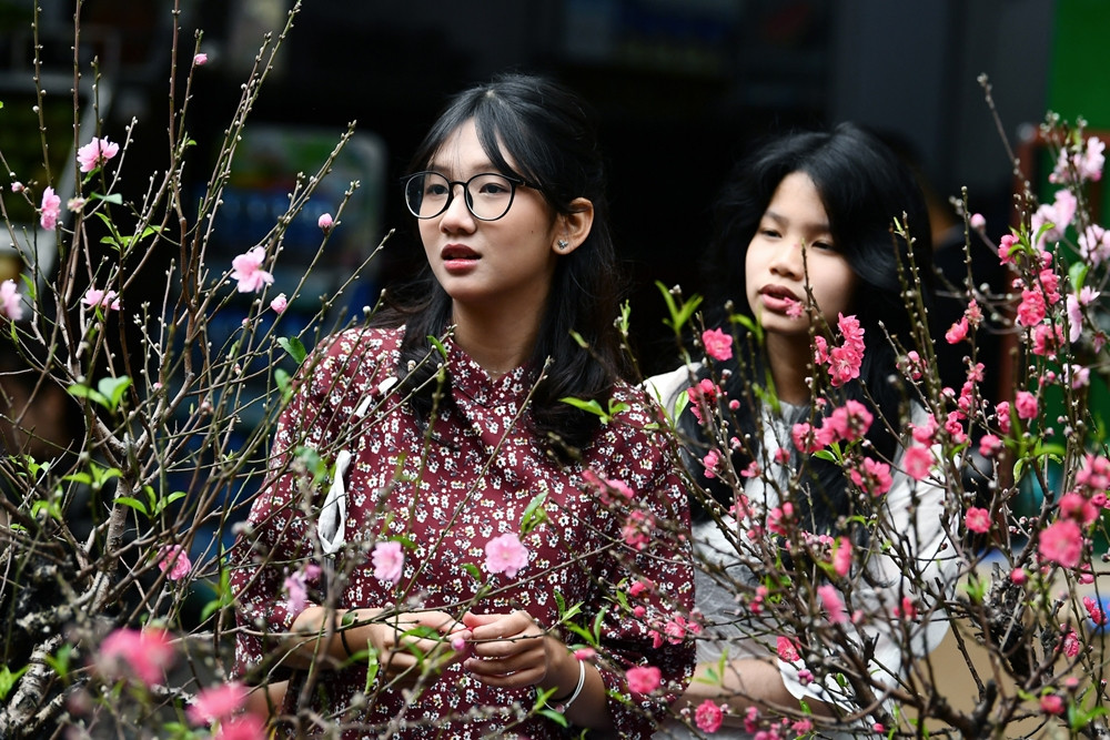 Dự báo thời tiết 10/2/2026: Miền Bắc tăng nhiệt đến 22 độ, trời rét đến bao giờ?