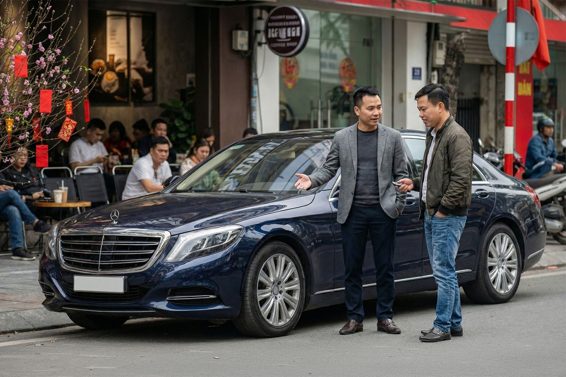 Bạn thân hào phóng cho mượn xe sang giá 3 tỷ đi chơi Tết, có nên mượn không?