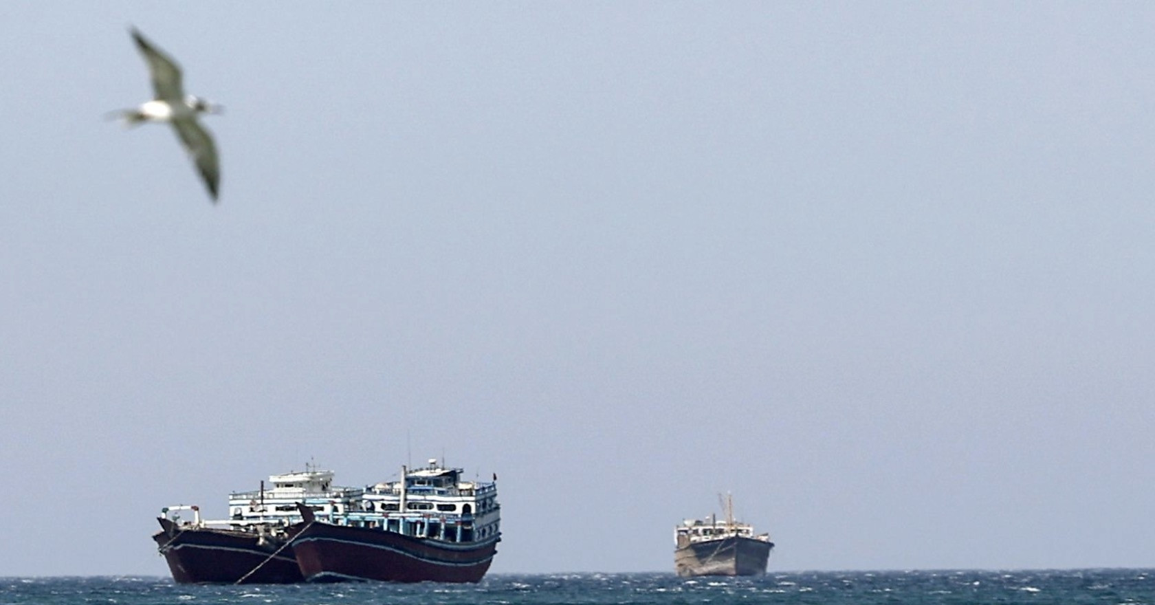 Mỹ khuyến cáo các tàu tránh vùng biển Iran &amp;apos;càng xa càng tốt&amp;apos;