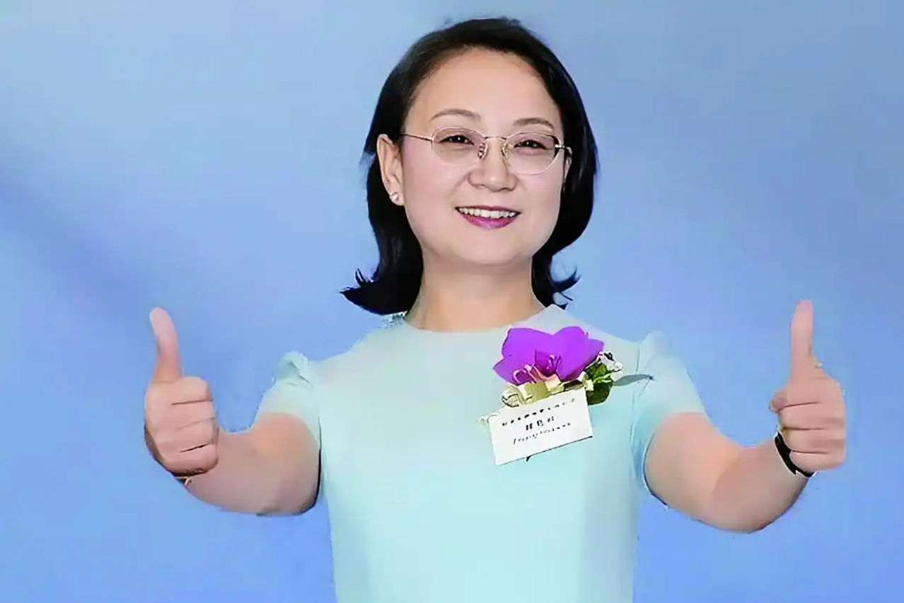 Nữ tỷ phú giàu nhất Trung Quốc 2025 và cú bứt phá tài sản hiếm thấy