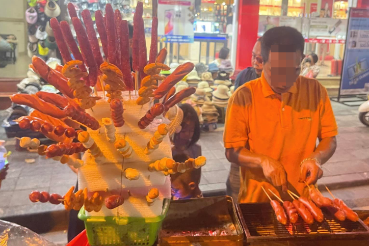Siết chặt quản lý thức ăn đường phố, vi phạm có thể bị phạt đến 3 triệu đồng