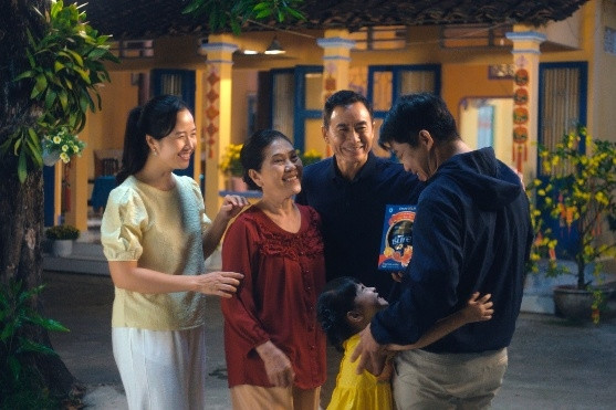 Sức khỏe cha mẹ - điều mong ước của con mỗi mùa Tết