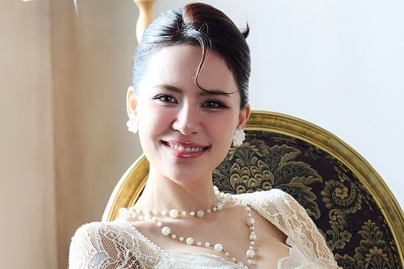 Vì sao ca sĩ Hà Nhi tính cách 'nhây' nhưng lại là 'nữ hoàng cháy vé'?