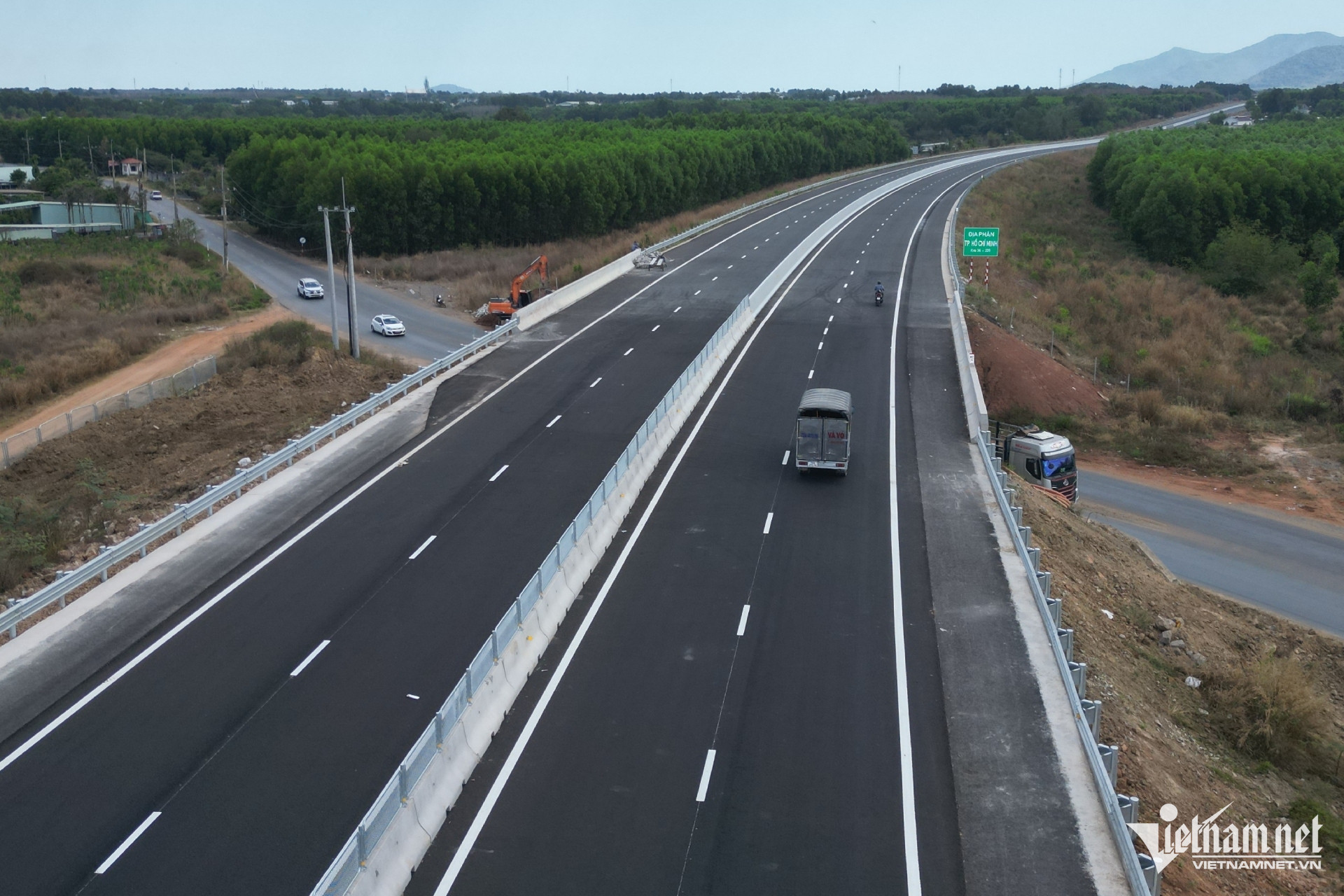 W-cao toc bien hoa vung tau (3).jpg