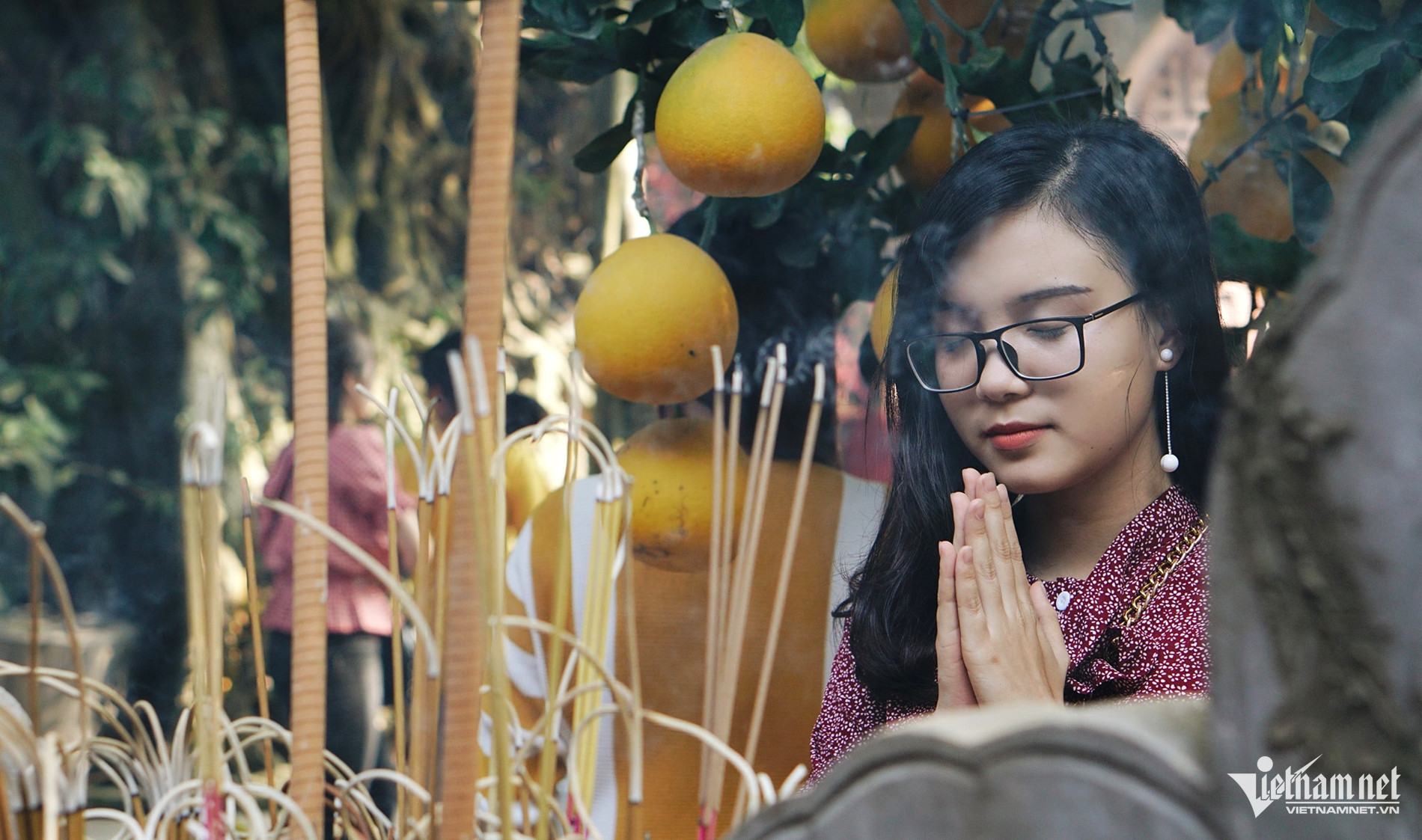 W-đi lễ chùa đầu năm.jpg