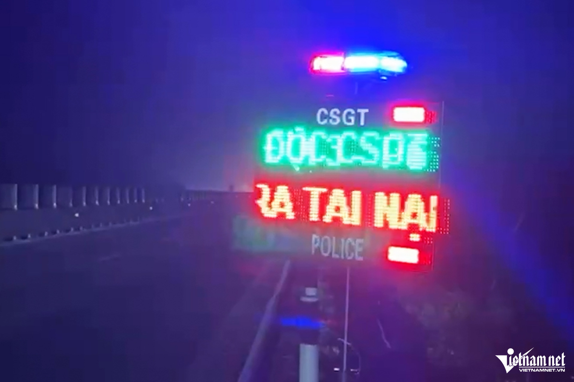 W-ngay mua xe tai.00_03_13_12.Still008.jpg