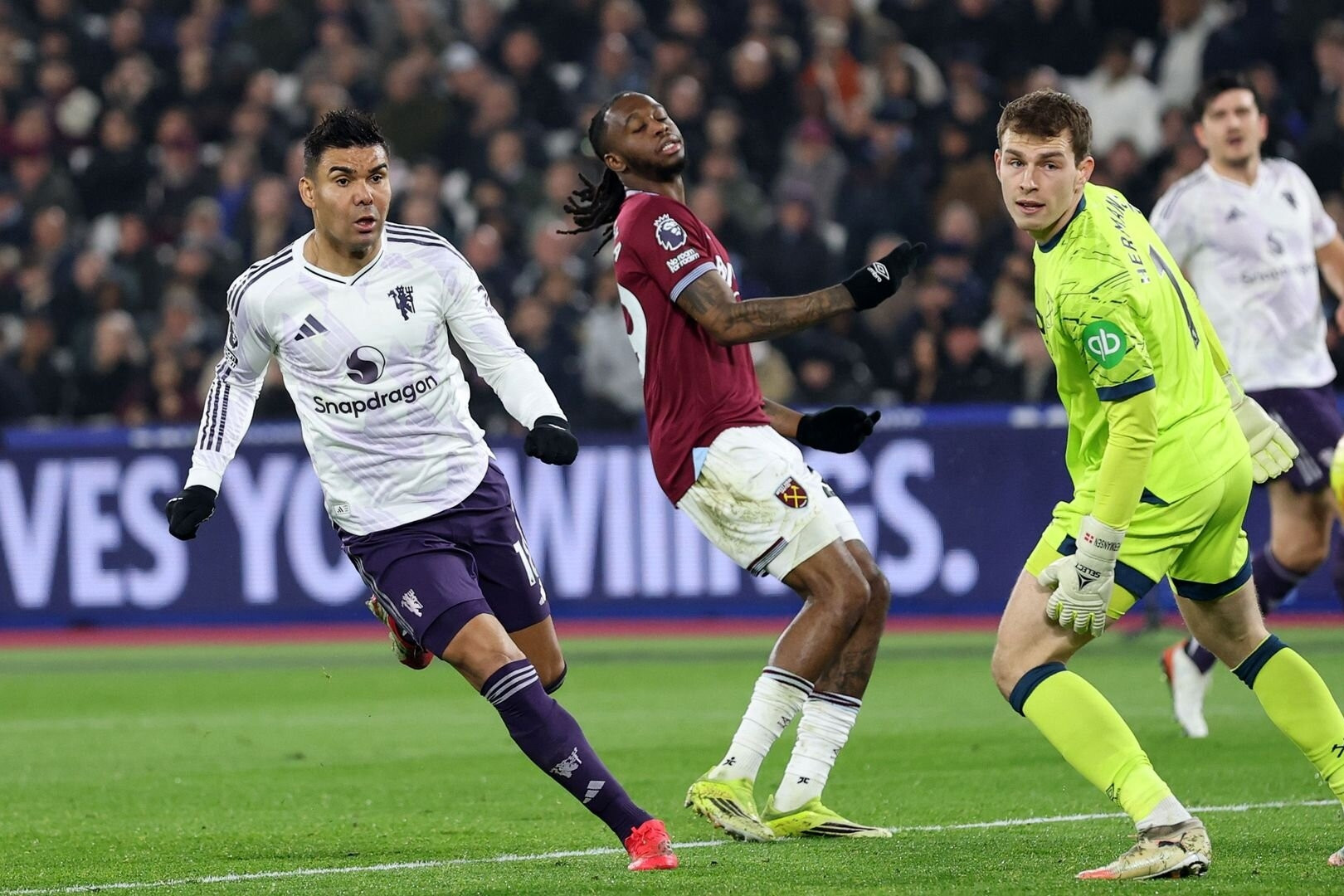 Nóng BXH Ngoại hạng Anh 2025/26 - Vòng 26 mới nhất