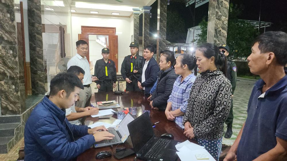 a công nhân4.jpg