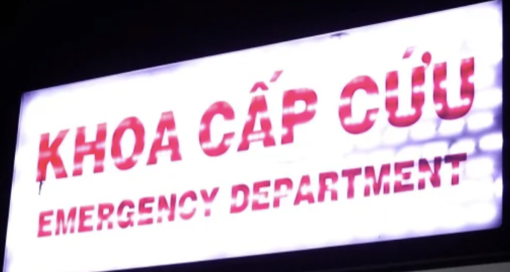 Cả gia đình ở TPHCM nhập viện sau bữa cơm cá biển