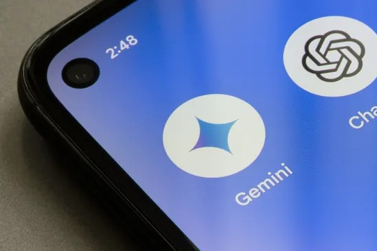 Cách mọi người dùng ChatGPT, Gemini tiết kiệm thời gian mỗi ngày
