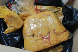 Chất Vàng O bị thu giữ.jpg