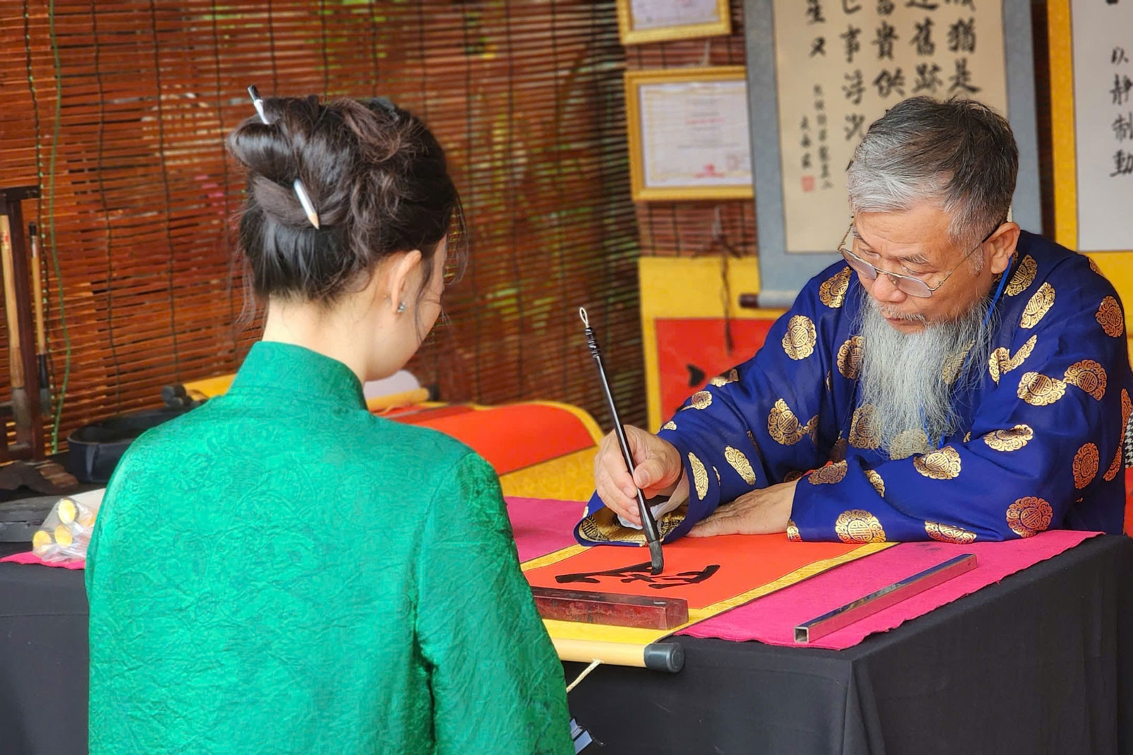 Đổi mới toàn diện không gian xin chữ đầu xuân tại Văn Miếu