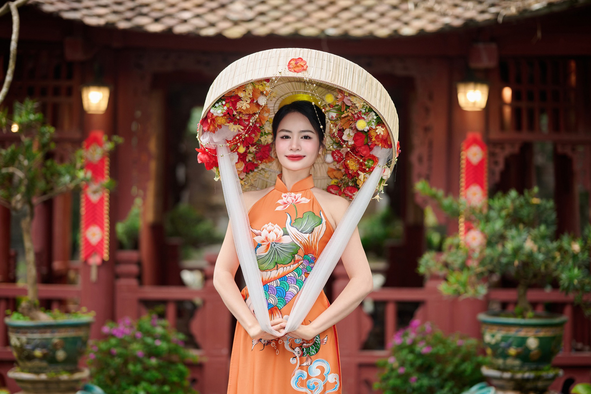 du xuân Lê Hằng 0.jpg