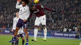 resources_premierleague_pulselive_com 2026 02 10T215741Z_143540434_UP1EM2A1P036D_RTRMADP_3_SOCCER ENGLAND WHU MUN (1).jpg