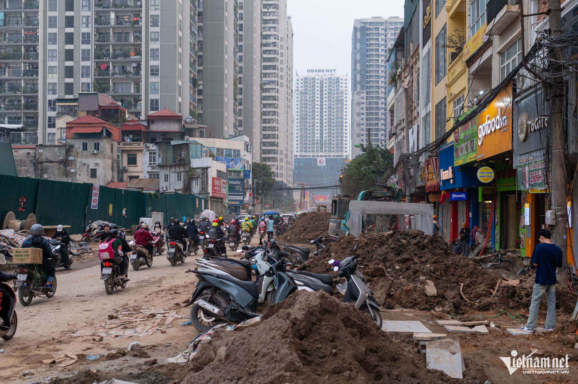 W-Nguyễn_Tuân_bụi_Tắc_Tết 9901.jpg