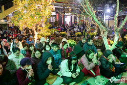 w tet nguyen hue 12 136197.jpg