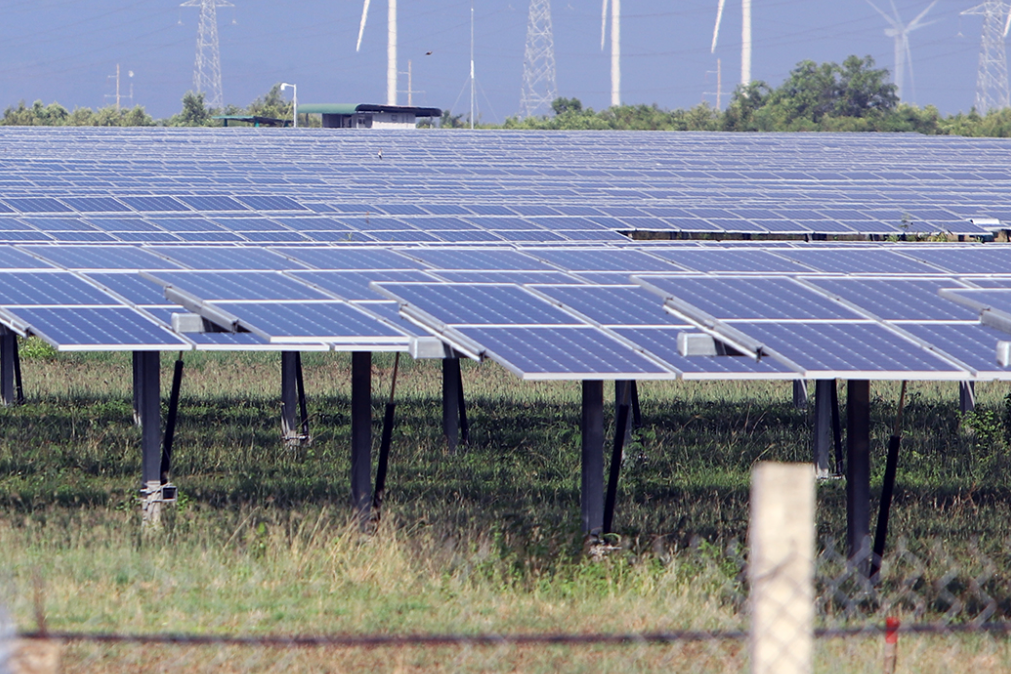 167 dự án điện mặt trời và điện gió ‘mắc kẹt’, Bộ Công Thương có chỉ đạo mới