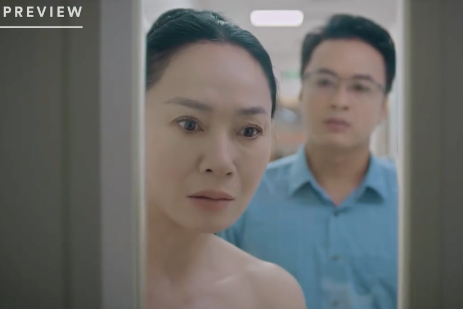 'Đồng hồ đếm ngược' tập 5: Tình trẻ bày mưu để mẹ kế của Chi lấy tài sản từ chồng