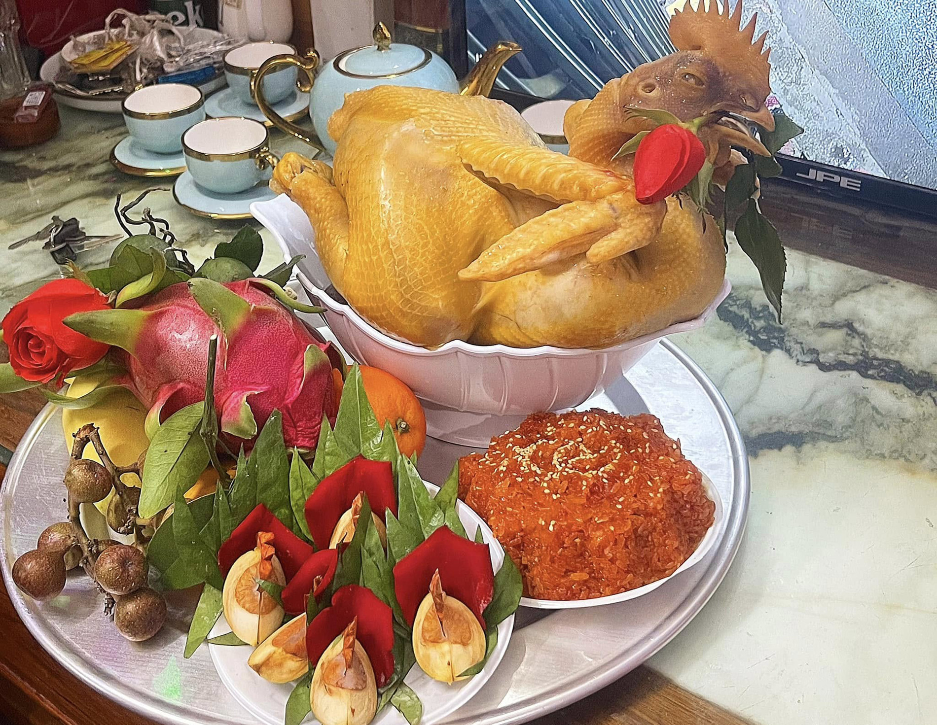 mâm cúng giao thừa vu nga linh.jpg