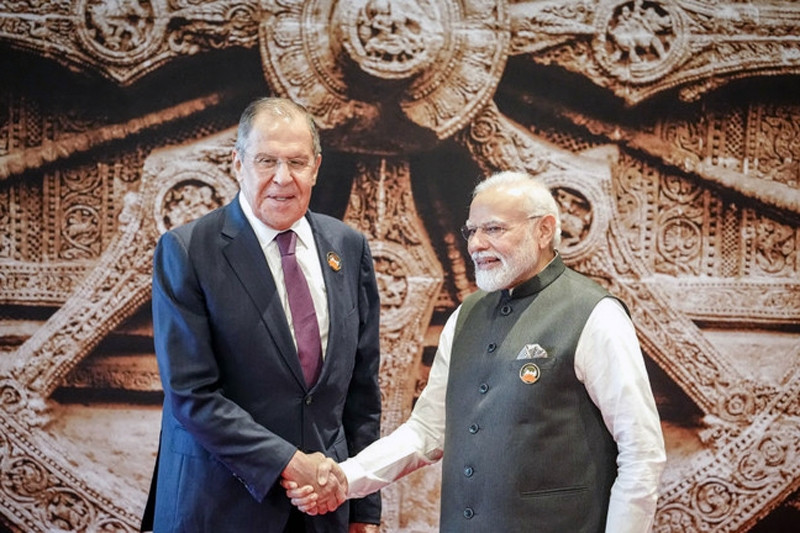 Moscow nói không biết việc Ấn Độ ngừng mua dầu mỏ Nga