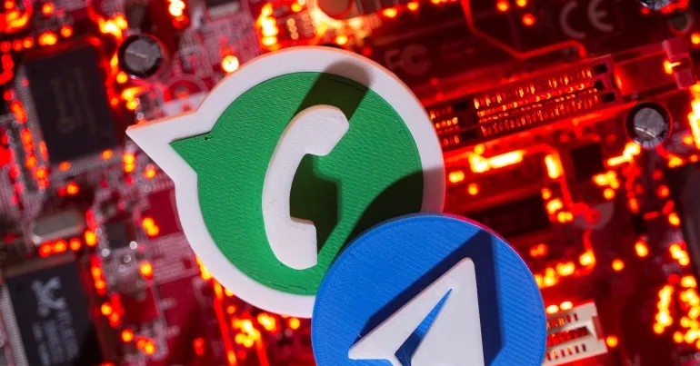 Nga chặn WhatsApp