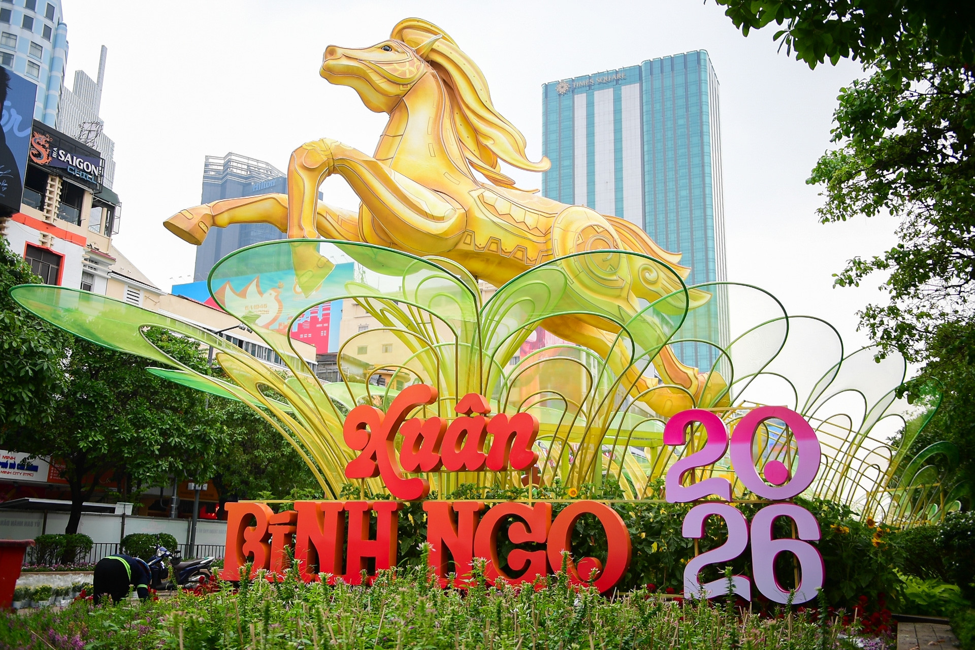 Những đại cảnh hoành tráng tại Đường hoa Nguyễn Huệ