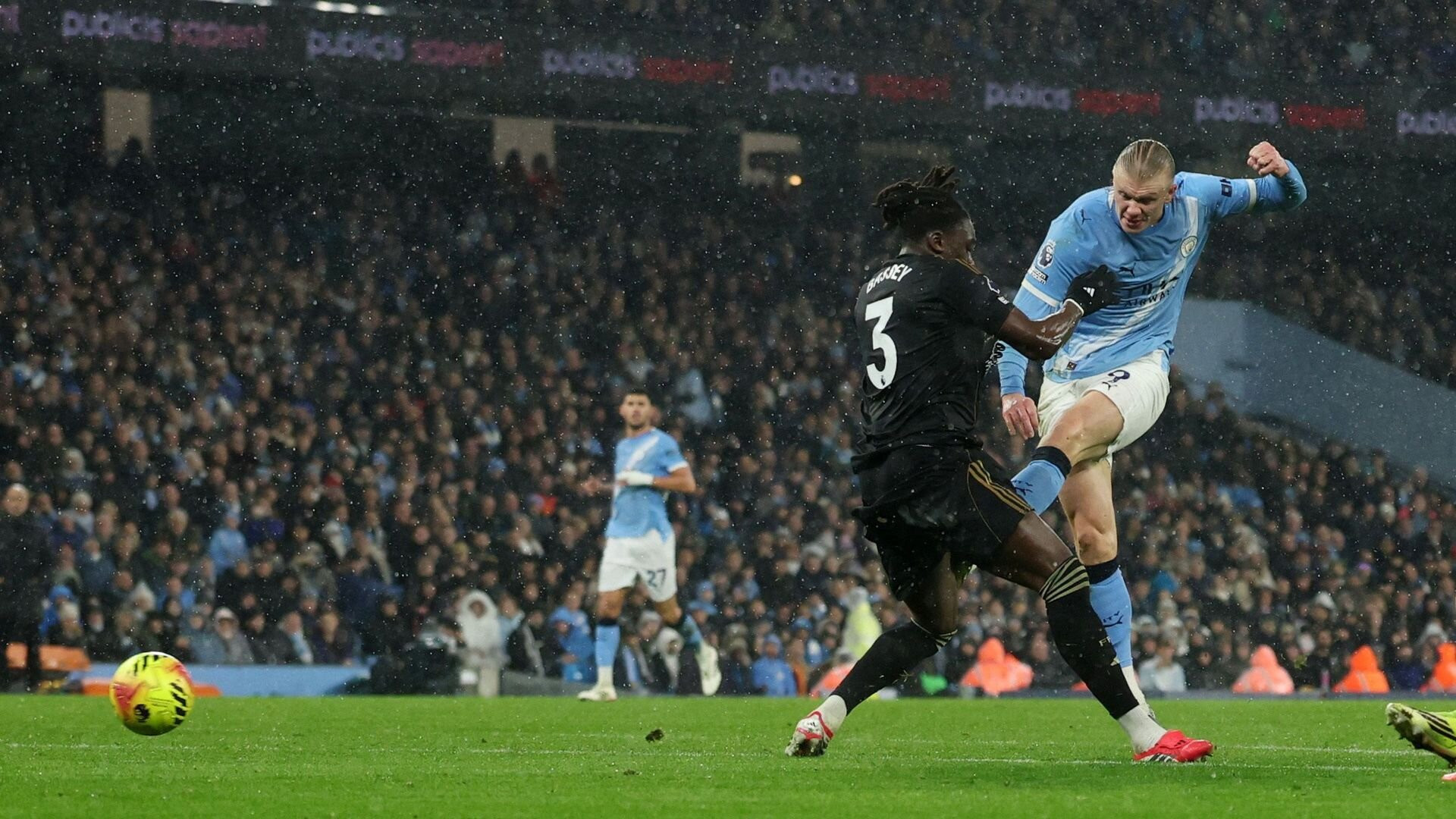 resources_premierleague_pulselive_com 2026 02 11T201743Z_2113118609_UP1EM2B1KDGUJ_RTRMADP_3_SOCCER ENGLAND MCI FUL (1).jpg