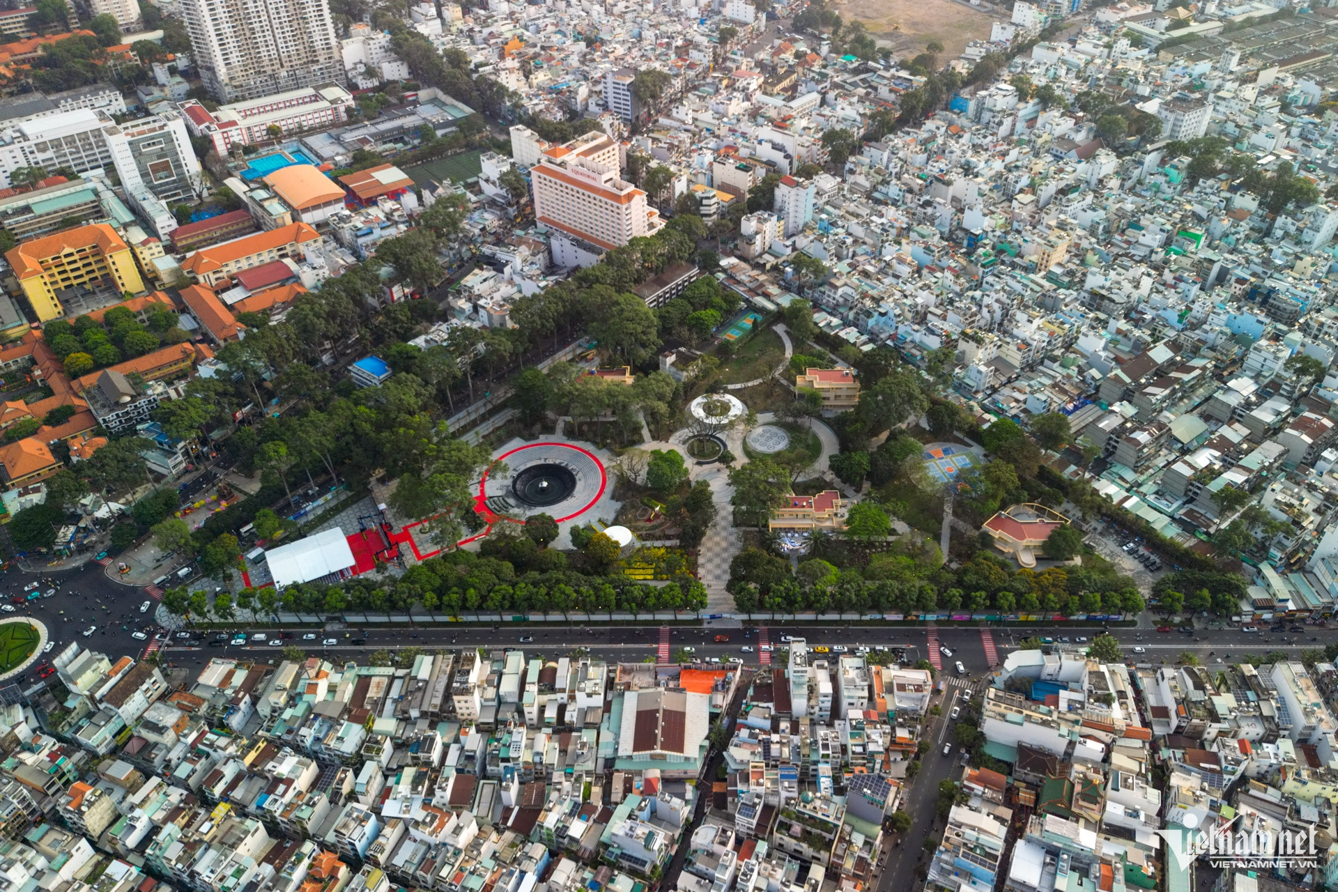 W-công viên lý thái tổ nguyễn huế 14.jpg