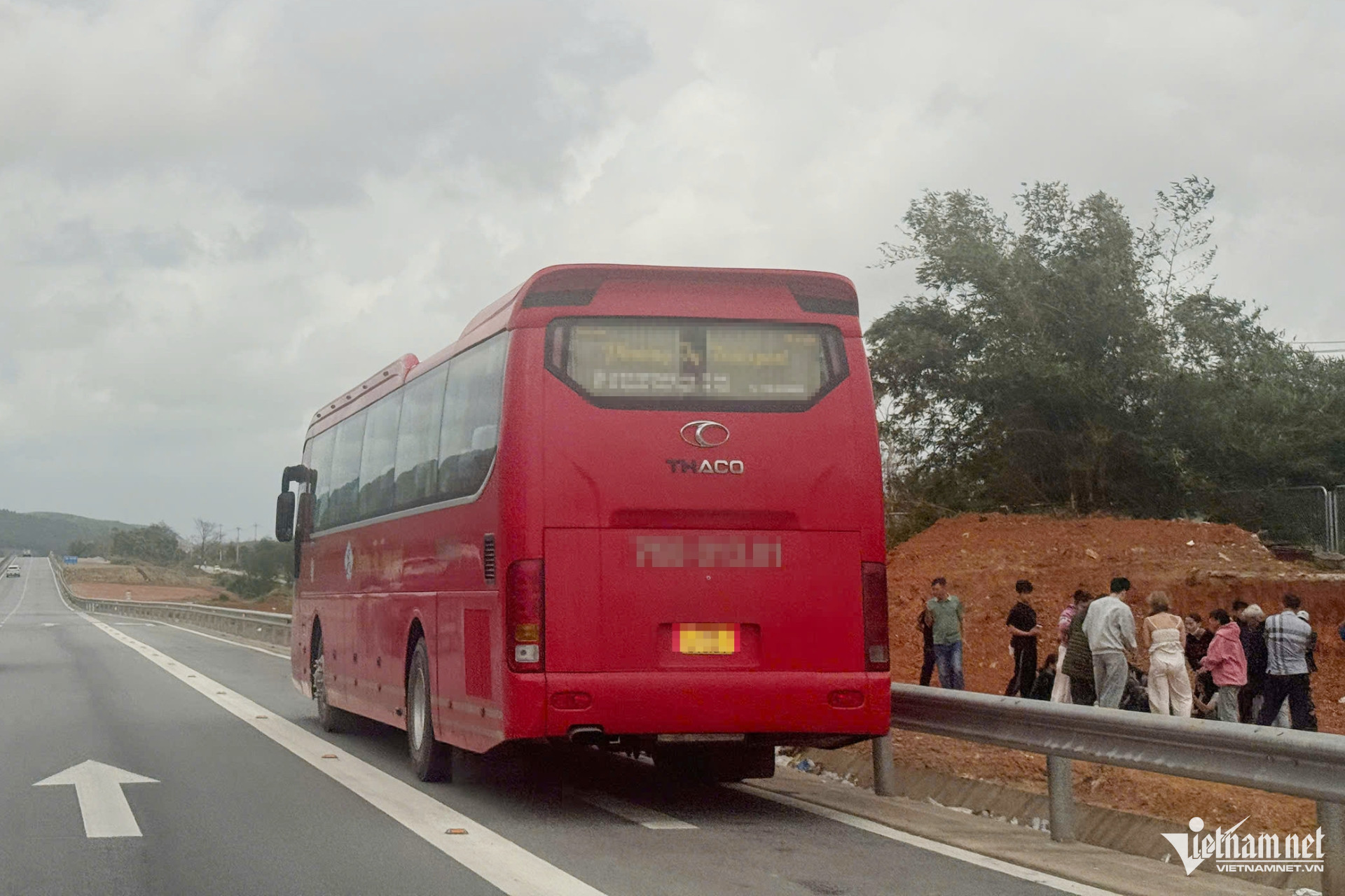 W-dung khan cap11.jpg