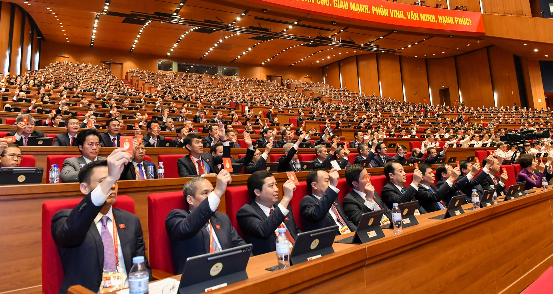 Ban Bí thư quy định mới về quản lý, sử dụng thẻ đảng viên