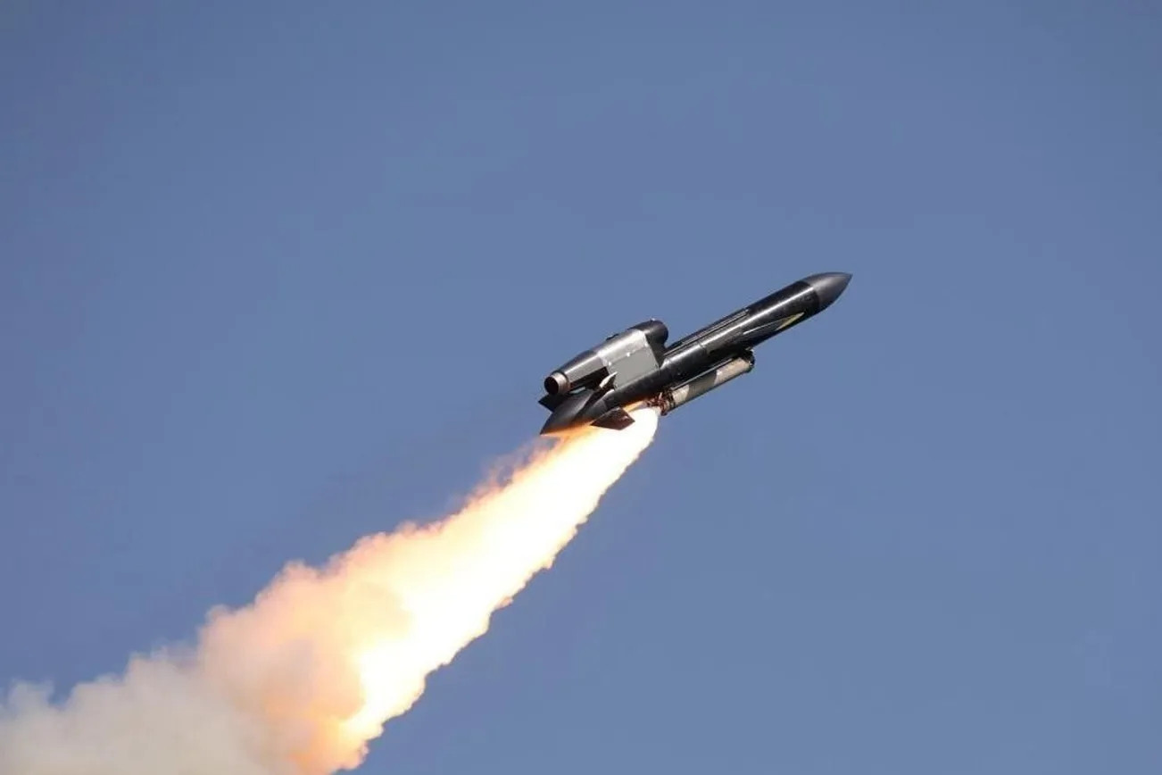 Tên lửa FP-5 Flamingo tầm bắn 3.000km, đầu đạn 1.150kg, 'thay đổi cuộc chơi'