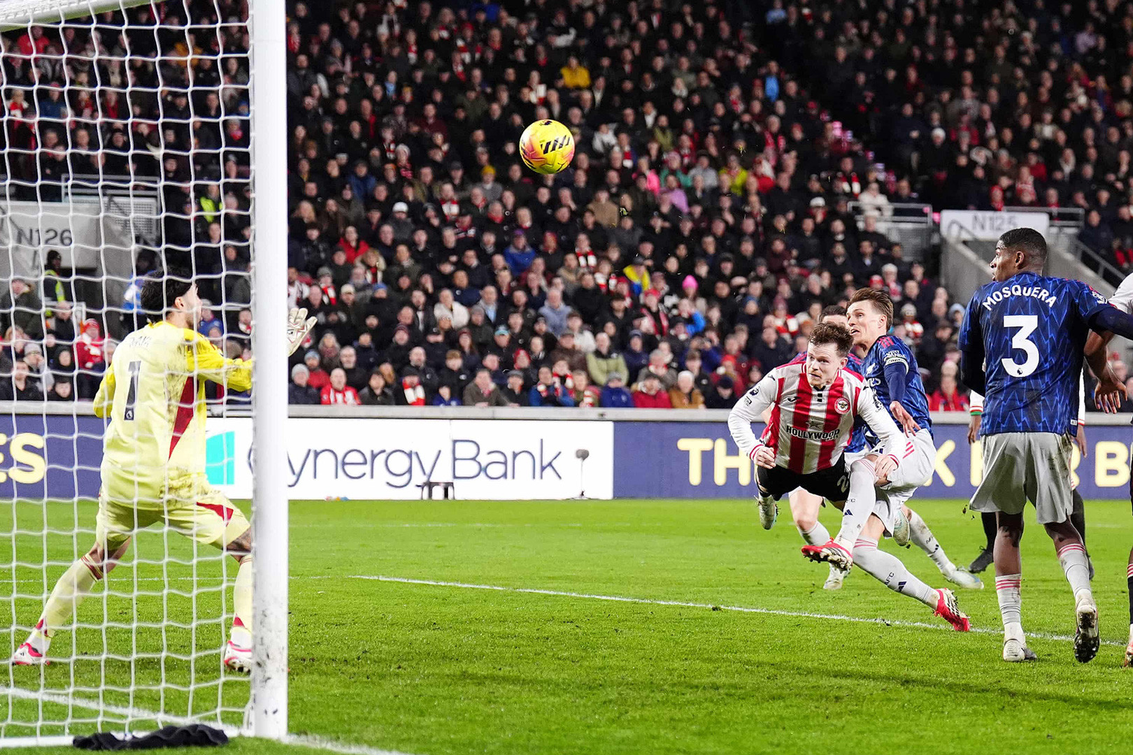 Brentford Arsenal.jpg