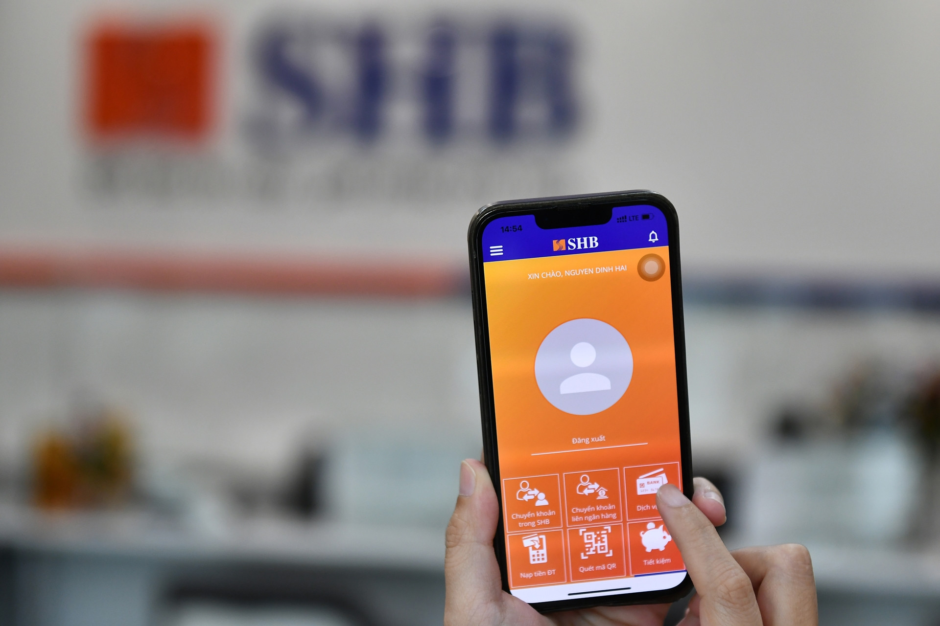 Cách xử lý đúng khi tài khoản bỗng nhiên nhận được khoản chuyển nhầm