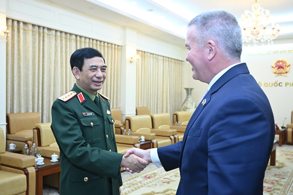 Đại tướng Phan Văn Giang tiếp Trợ lý Ngoại trưởng Mỹ