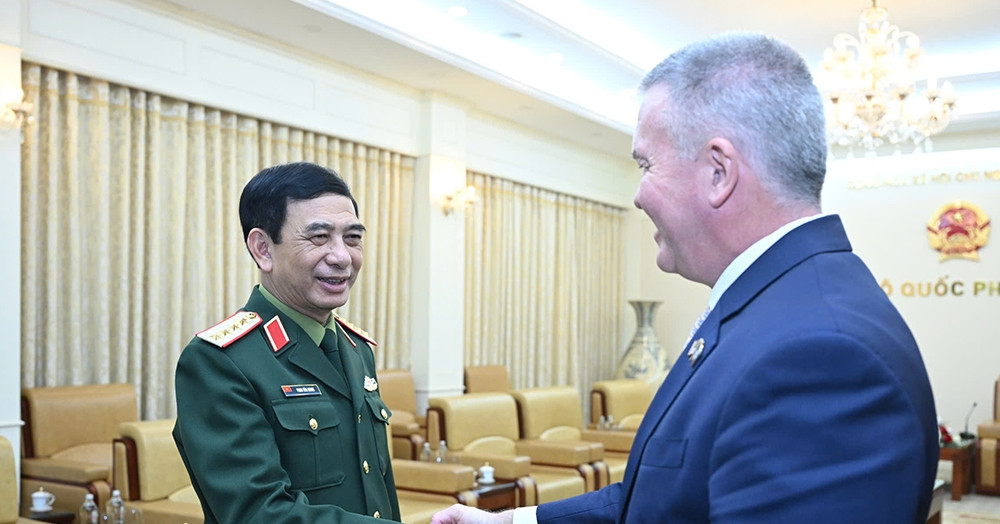 Đại tướng Phan Văn Giang tiếp Trợ lý Ngoại trưởng Mỹ