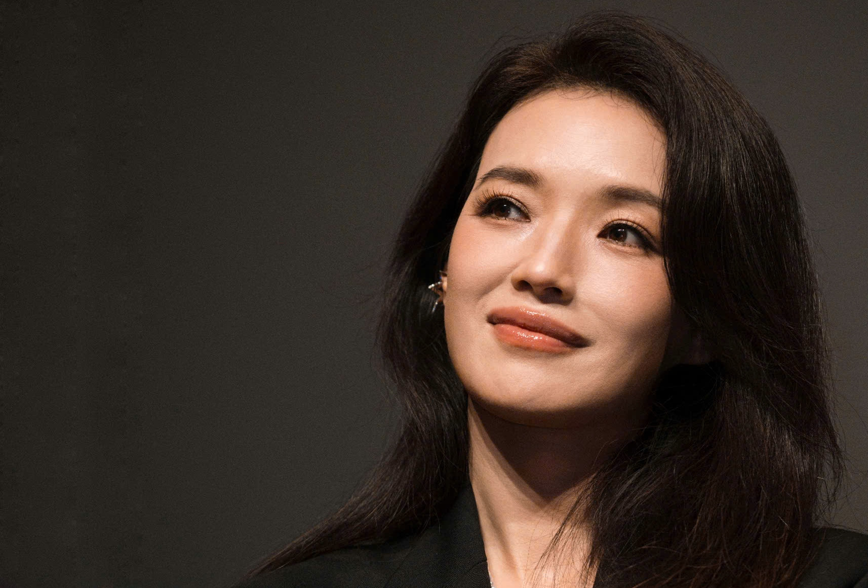 Diễn viên Thư Kỳ tuổi 50 sức khỏe giảm sút