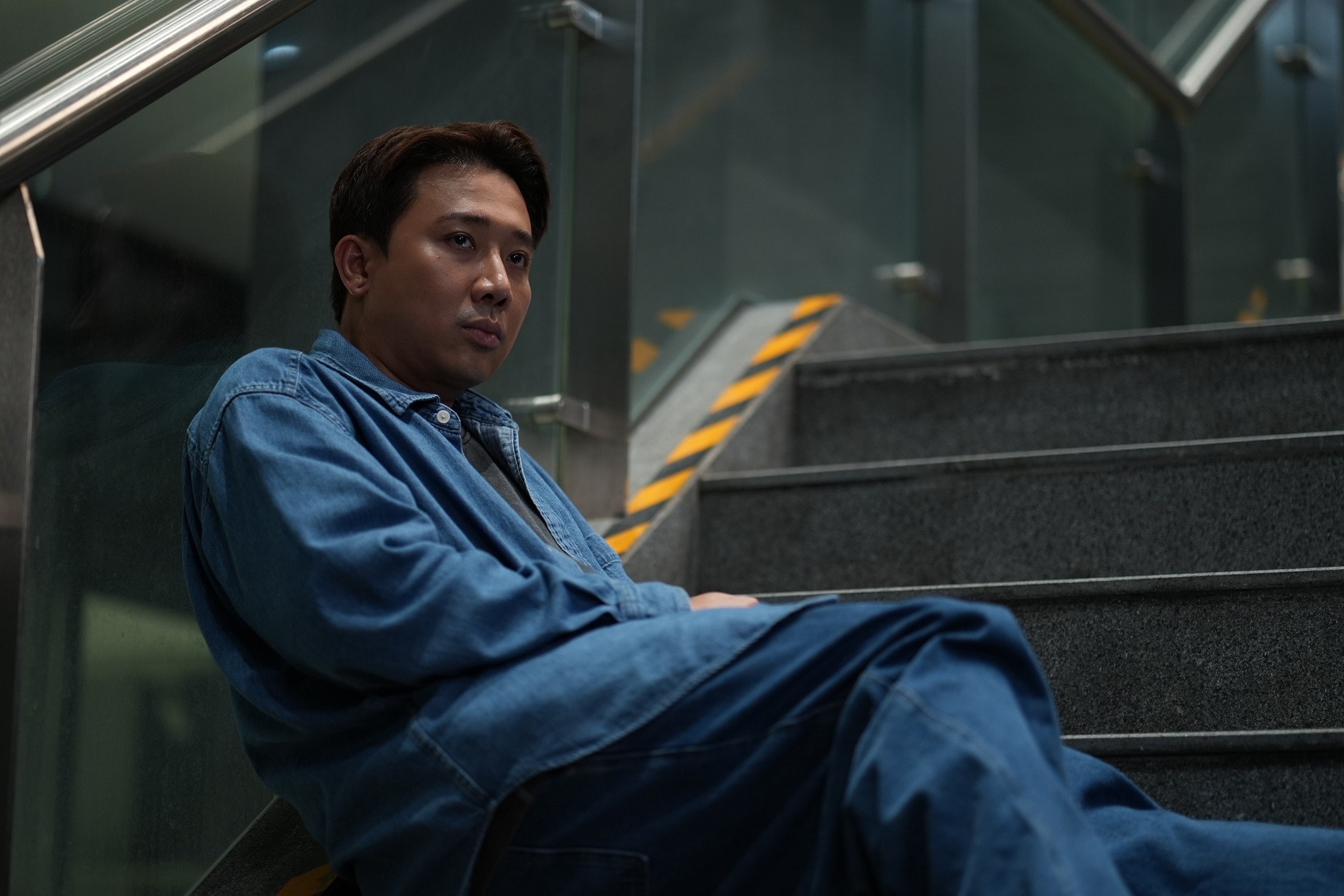 Phim Tết ‘Thỏ Ơi’ của Trấn Thành: Những vết nứt cảm xúc sau vẻ hào nhoáng