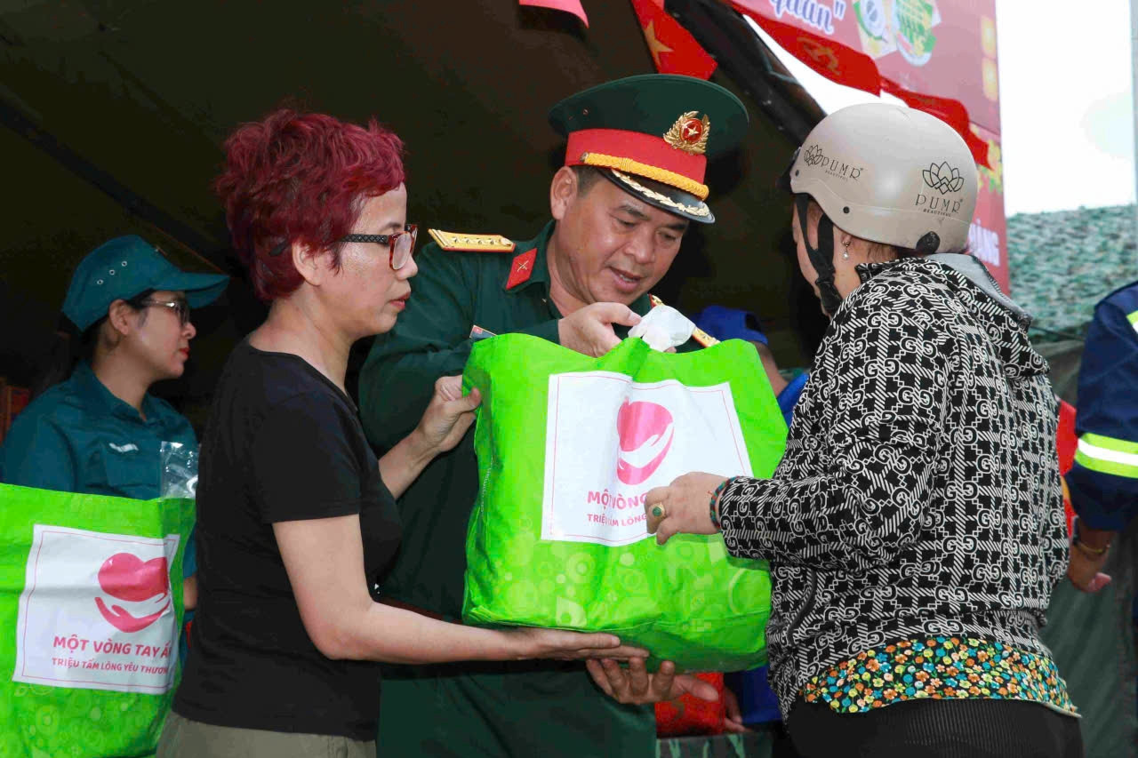 Tết ở Hòa Thịnh và câu chuyện dài hơn một mùa Xuân