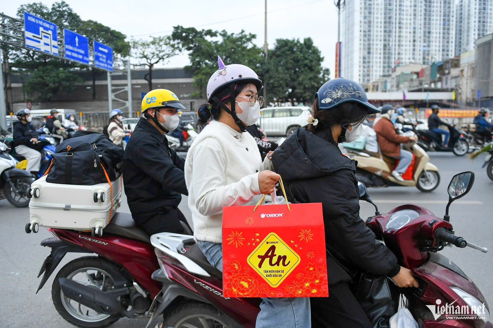 W-DAN DO VE BEN XE TRAN DUC ANH 1.jpg