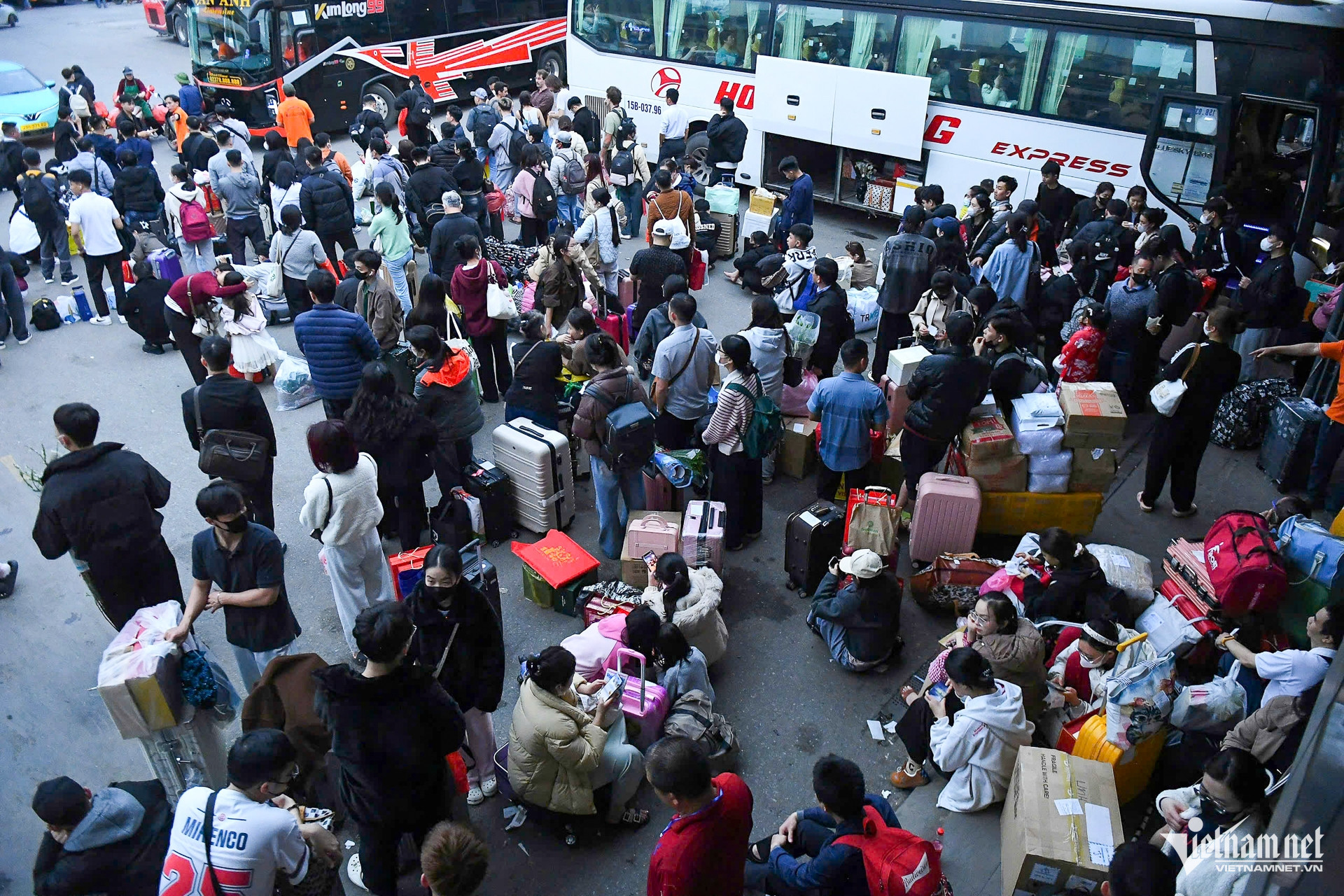 W-DAN DO VE BEN XE TRAN DUC ANH 9.jpg