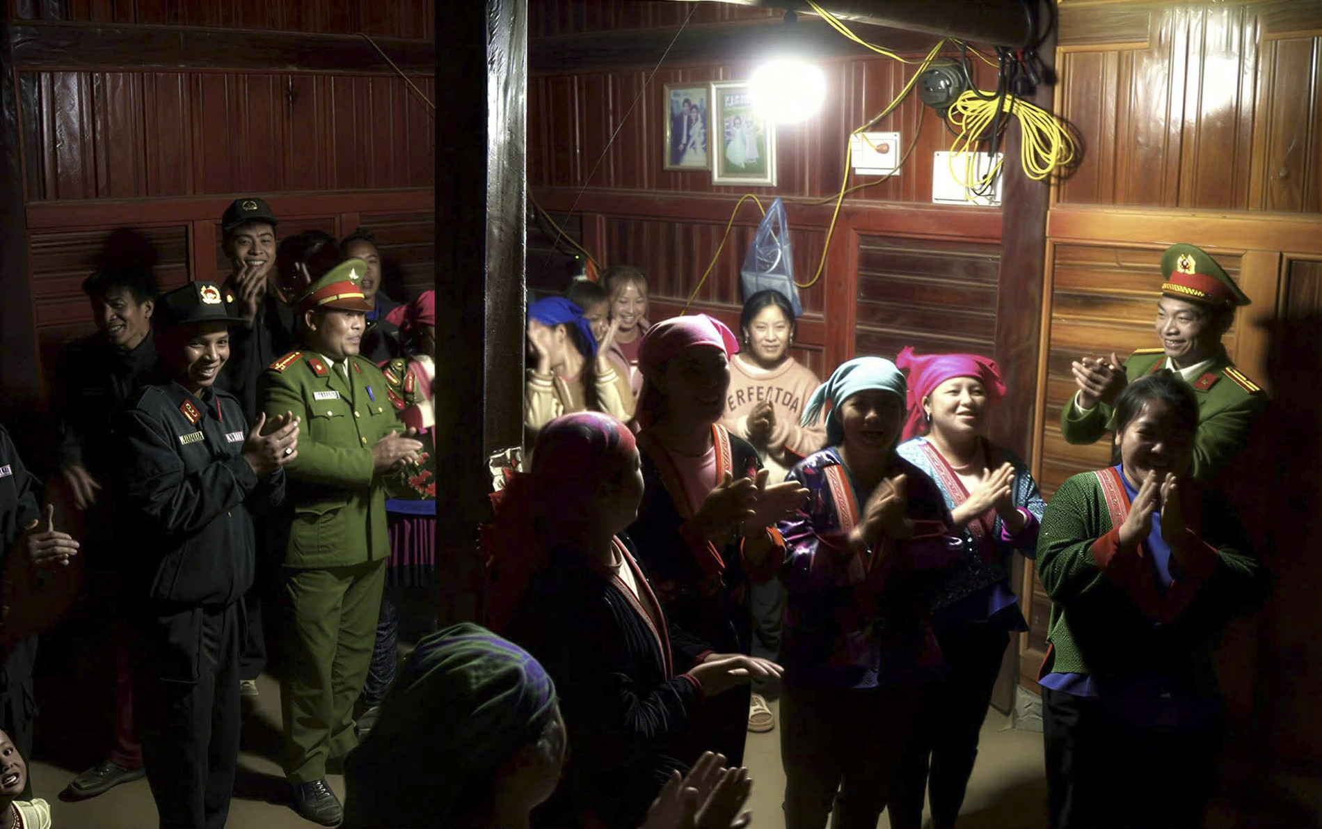 Kéo điện_2.jpg