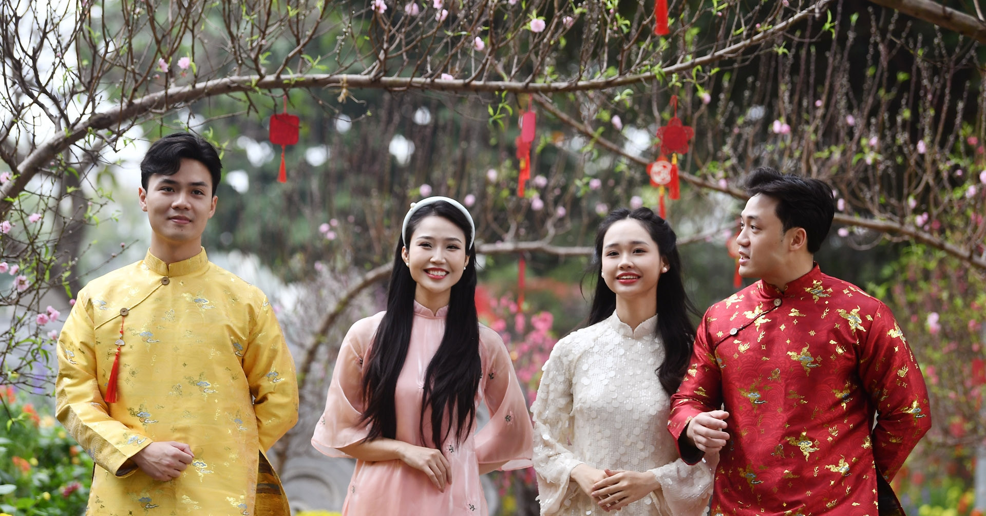 Miền Bắc nắng ấm 28 độ, khi nào không khí lạnh tràn về gây mưa rét diện rộng?