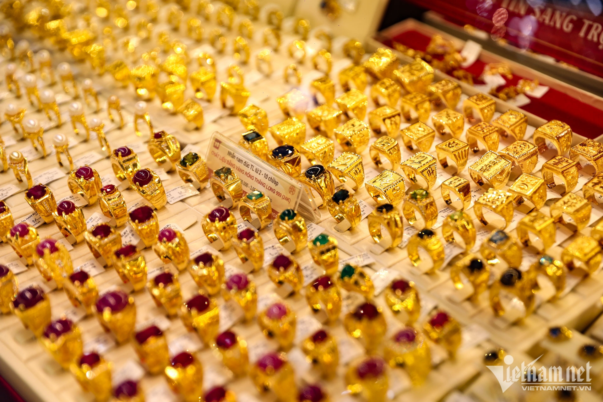 Ngành thuế cảnh báo nguy cơ tiêu cực ở mảng trước bạ nhà đất, vàng bạc