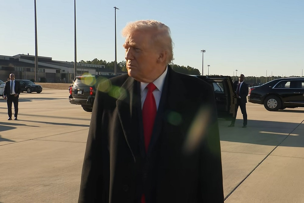 Ông Trump khuyến cáo Iran về đối thoại hạt nhân