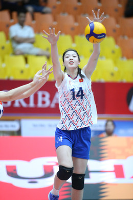 quynh huong vtv cup.JPG