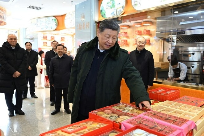 Tiệm bánh ngọt ở Bắc Kinh 'cháy hàng' sau khi được ông Tập Cận Bình chúc Tết