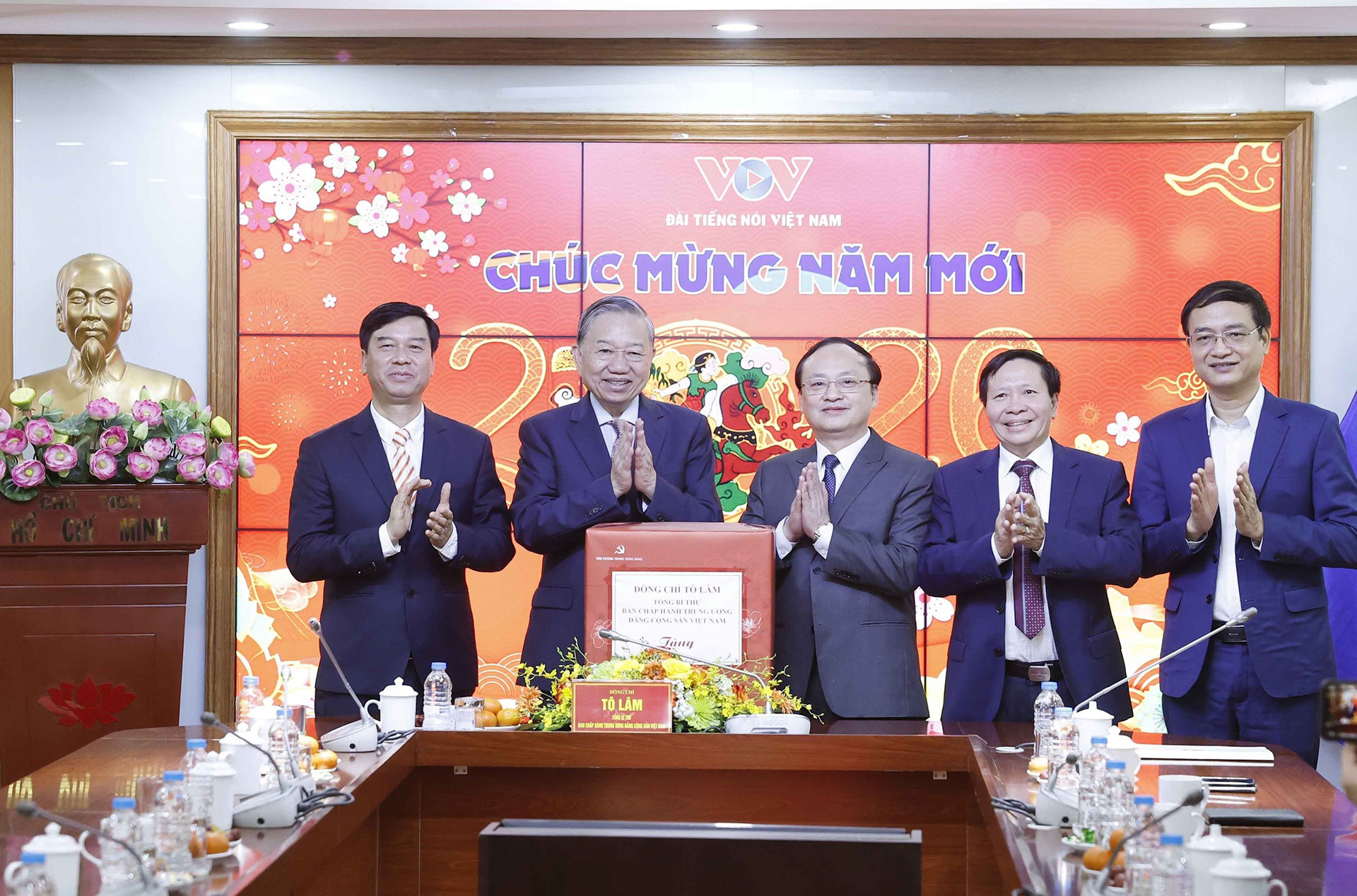 vnapotaltongbithutolamchuctetcanbophongviendaitiengnoivietnam8592516 17710509917731105335001.jpg