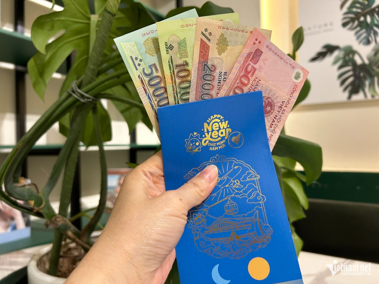 W-li xi Tet co phai nop thue.jpg